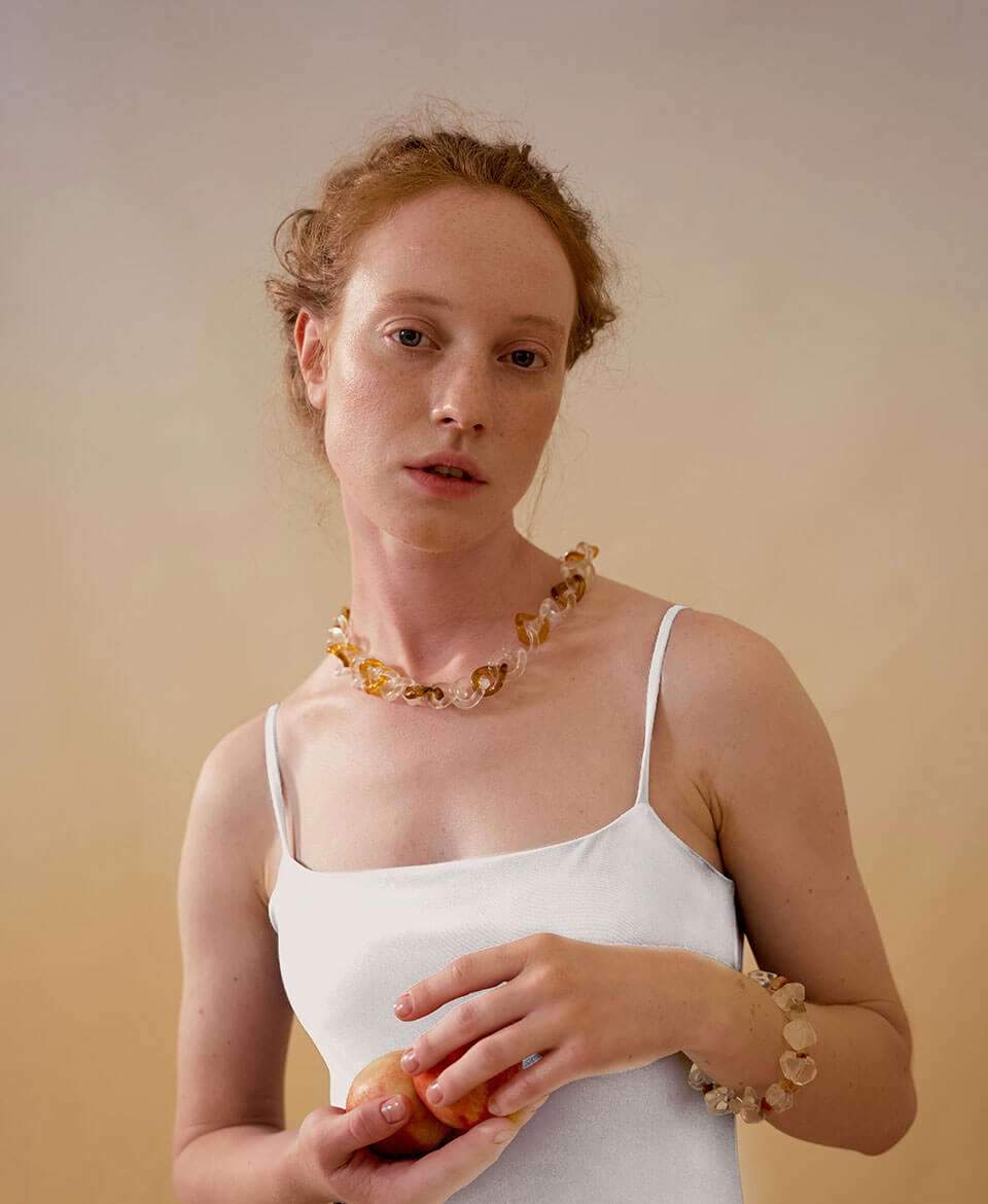 Fashion Store img 05 a white